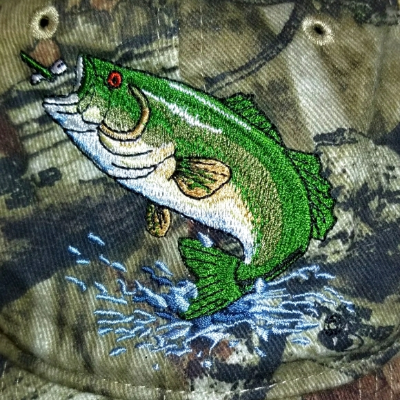 Fishing Bass Camouflage Hat Cap - Picture 2 of 6